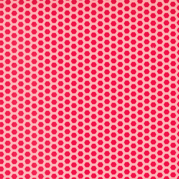 Moda - Berry Basket - Honeycomb Strawberry Fabric