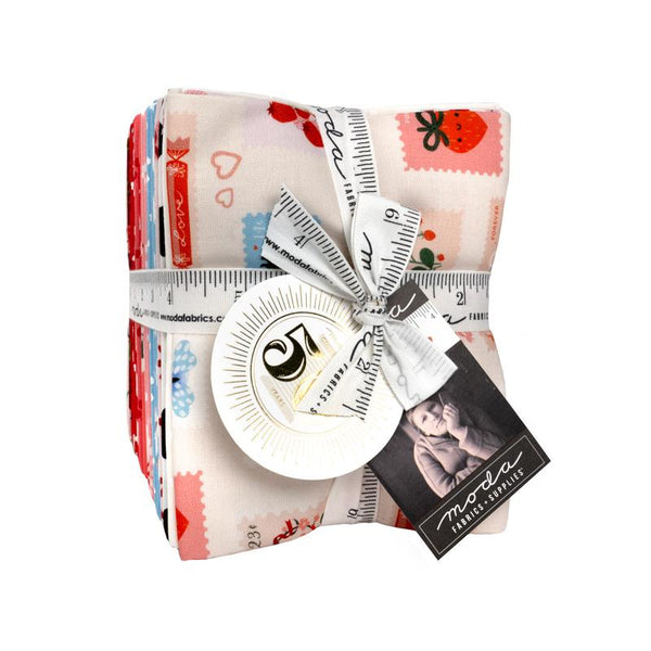 Moda - Funny Valentine Fat Quarter Bundle (28 FQs & 1 panel)