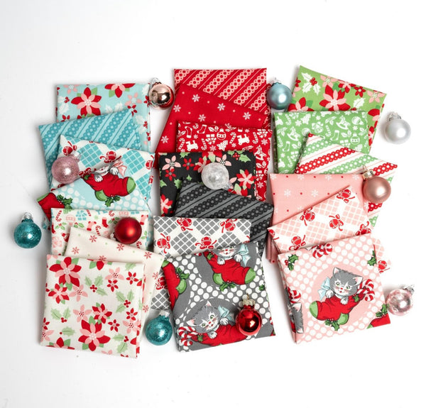 Moda - Kitty Christmas Fat Quarter Bundle (30 FQs & 1 panel)