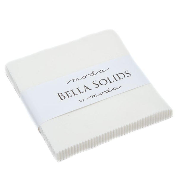 Moda - Bella Solids Off White Charm Pack