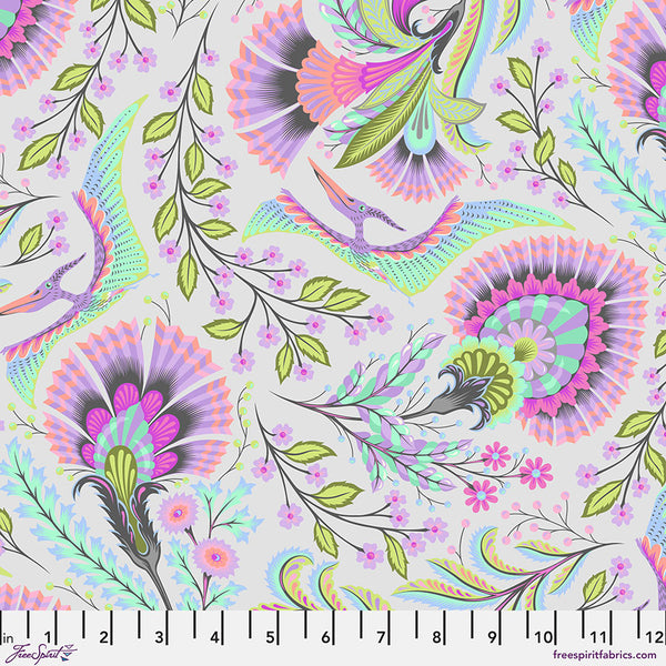 FreeSpirit Fabrics - Tula Pink ROAR! Wing It - Mist Fabric