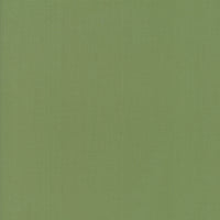 Moda - Bella Solids - Prairie Green Fabric